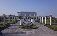 天富娱乐人的一天