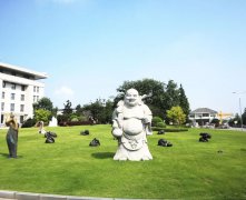 石雕艺术：凝固的时光，永恒的美学