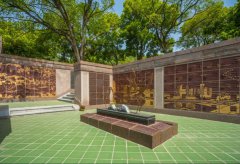 铜韵镌永：墓园美学的金属诗篇